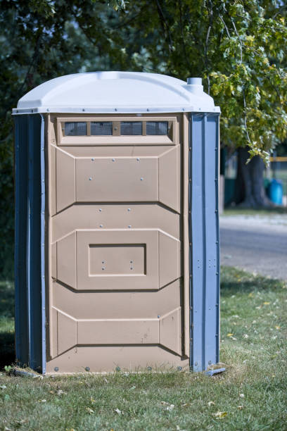 Best Portable restroom trailer rental  in Seward, AK